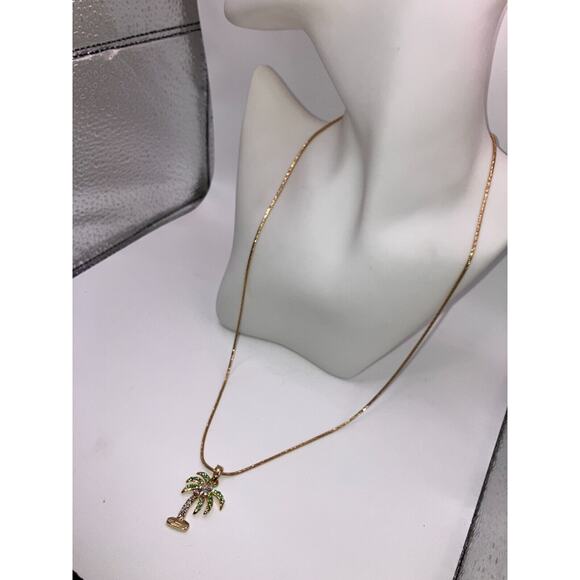 New Palm Tree Coconuts Austrian Crystal Gold-Tone Shiny Pendant Necklace! - Picture 7 of 10
